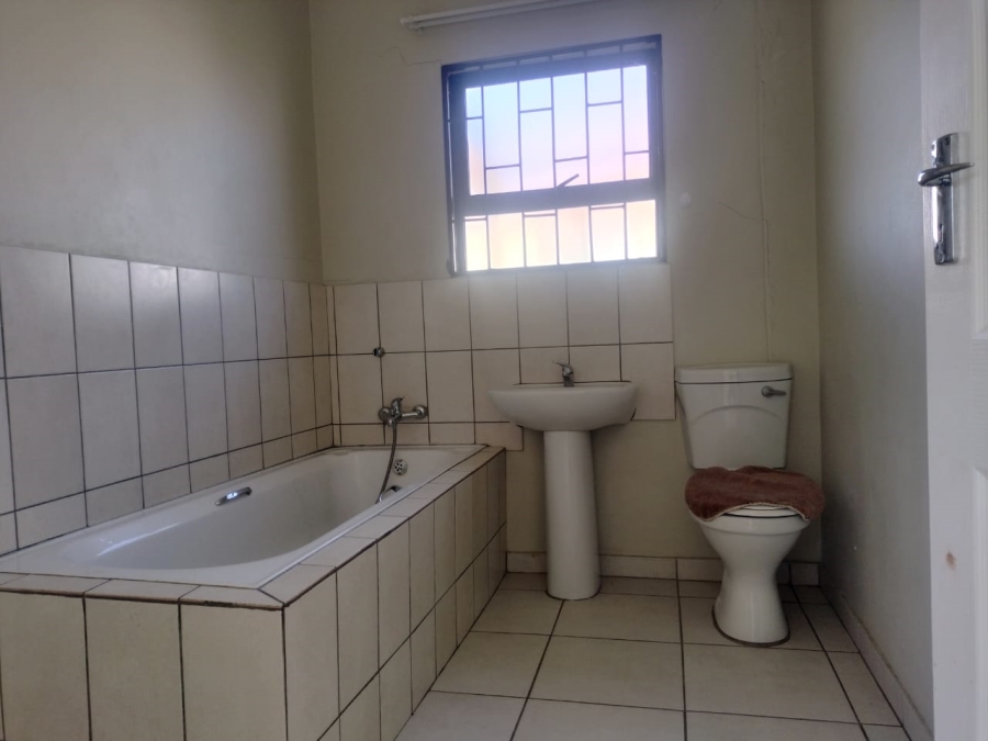 2 Bedroom Property for Sale in Grasslands Free State